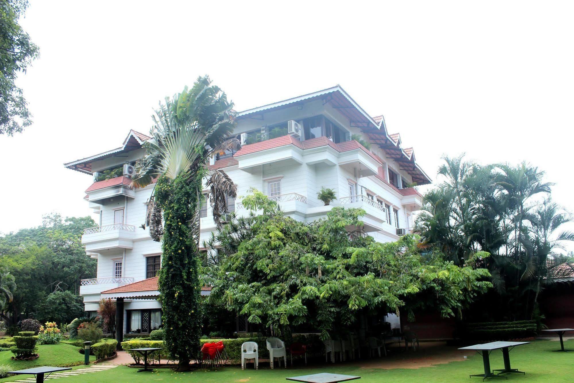 Treebo Trend Royal Inn Mysore Exterior photo